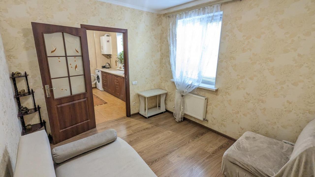 Townhouse Euro жд вокзал, фонтан, чеки прро